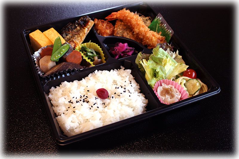 幕の内弁当（梅）